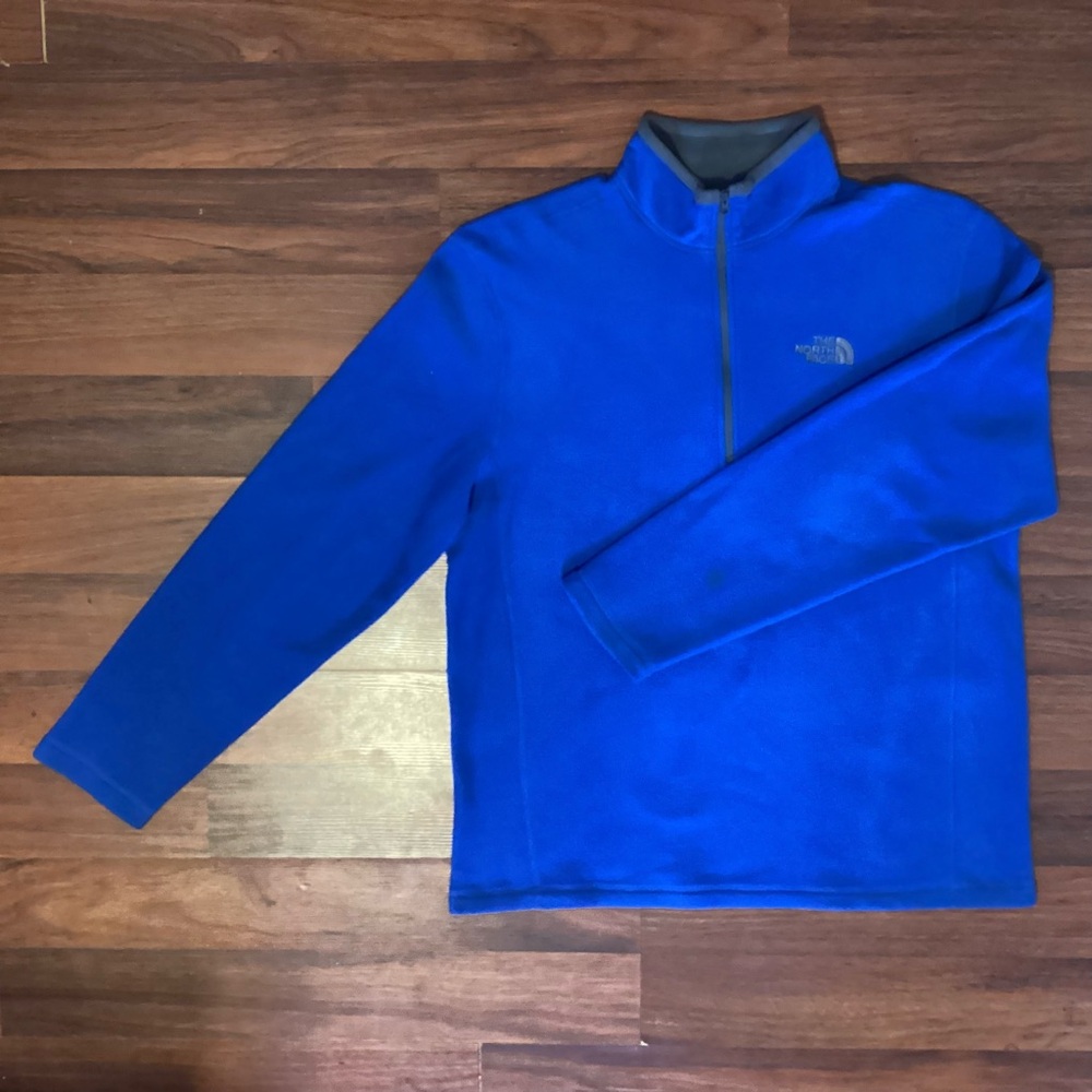 The North Face Men’s Blue Fleece Windbreaker Size L
